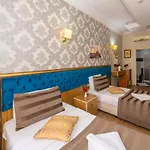 Ista Palace-grand Bazaar ホテル 3*
