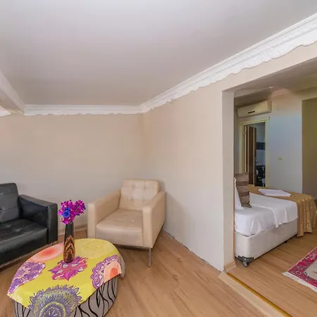 Ista Palace-grand Bazaar Hotel 3*