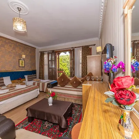 Ista Palace-grand Bazaar ホテル 3*