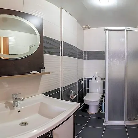 Ista Palace-grand Bazaar Szálloda 3*