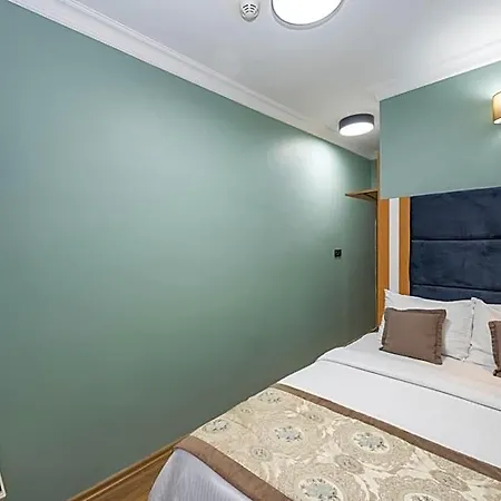 Ista Palace-grand Bazaar 3*