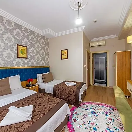 Ista Palace-grand Bazaar 3*