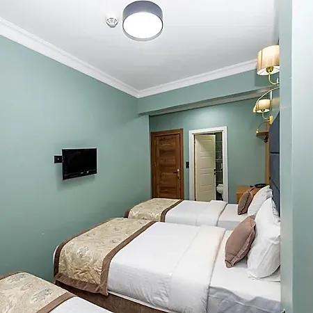 Ista Palace-grand Bazaar 3*