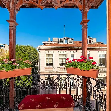Ista Palace-grand Bazaar 3*