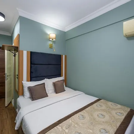 酒店 Ista Palace-grand Bazaar 3*